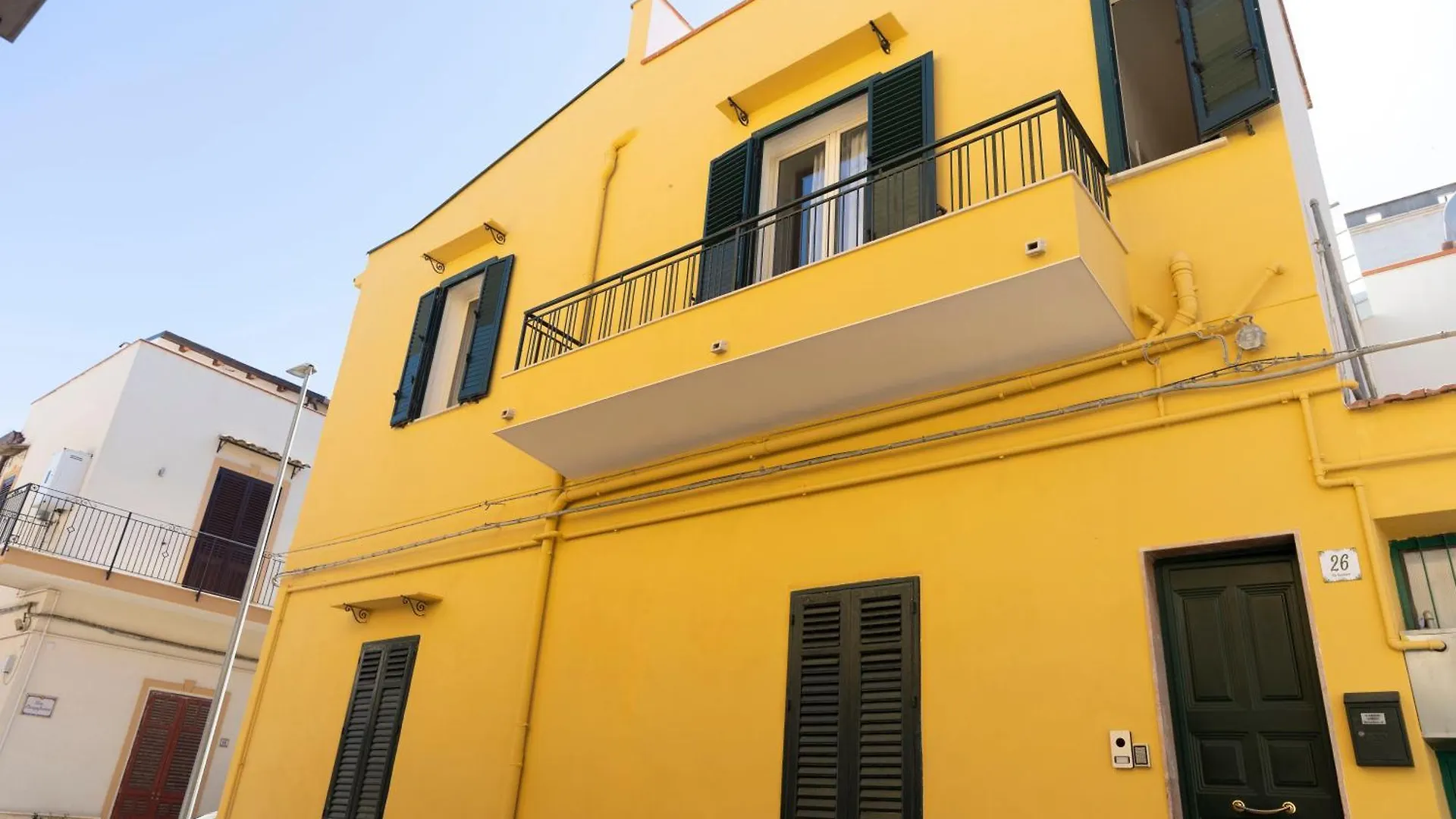 Casa Vacanze Deianira Santa Flavia Lägenhet