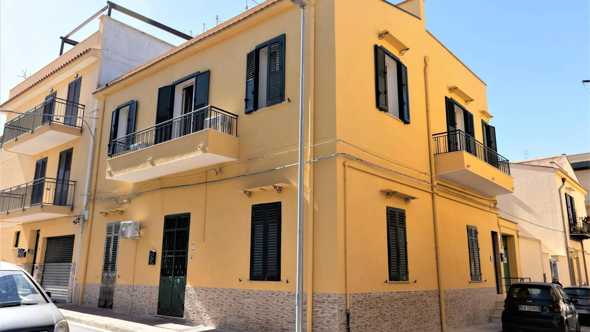 Casa Vacanze Deianira Santa Flavia